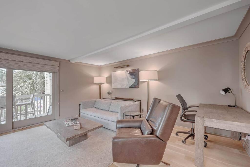 New Listing! Seagrove Villa 3A - Luxurious Ocean View! جزيرة النخيل المظهر الخارجي الصورة