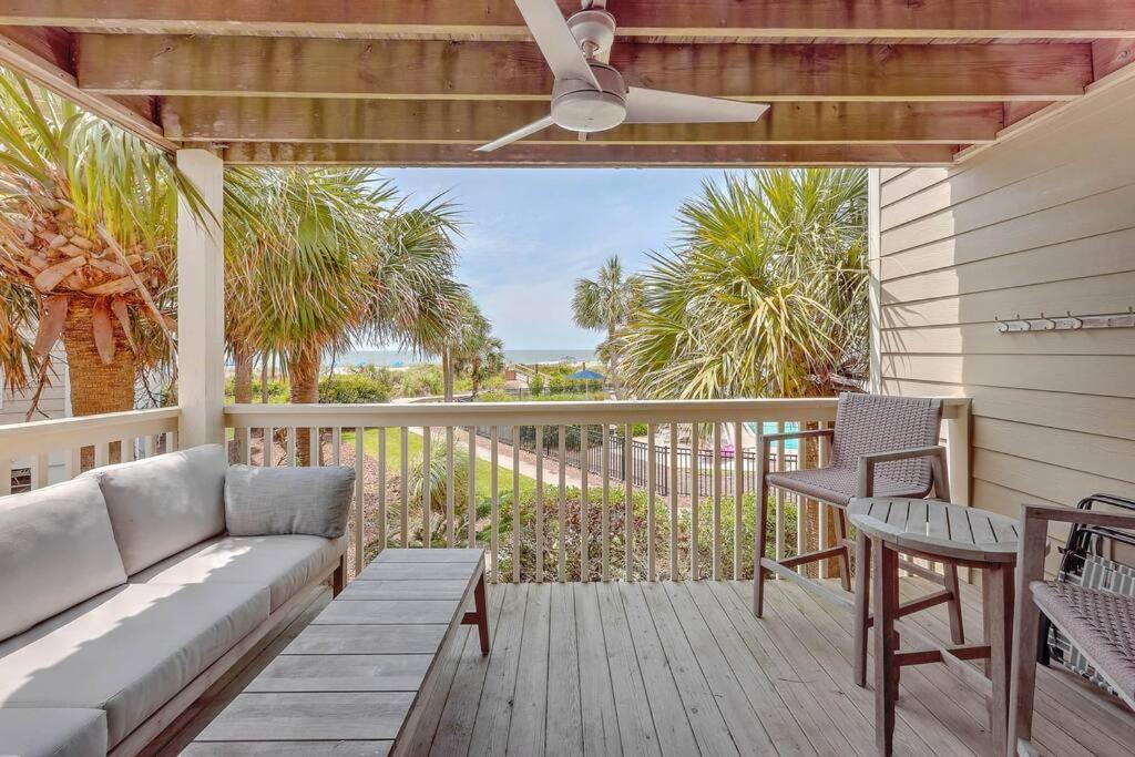 New Listing! Seagrove Villa 3A - Luxurious Ocean View! جزيرة النخيل المظهر الخارجي الصورة