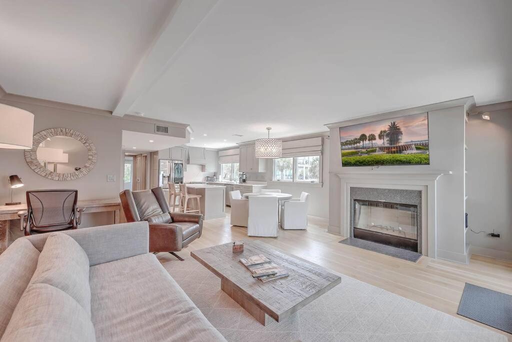New Listing! Seagrove Villa 3A - Luxurious Ocean View! جزيرة النخيل المظهر الخارجي الصورة